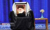 عکس ۲/میثاق جنبش دانشجویان با آرمان‌های امام شهید و اعلام بیعت با امام آیت‌الله سید مجتبی حسینی خامنه‌ای